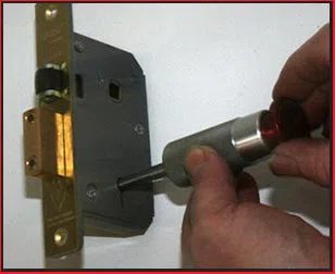 Chicago Mobile Locksmith Chicago, IL 312-763-5148